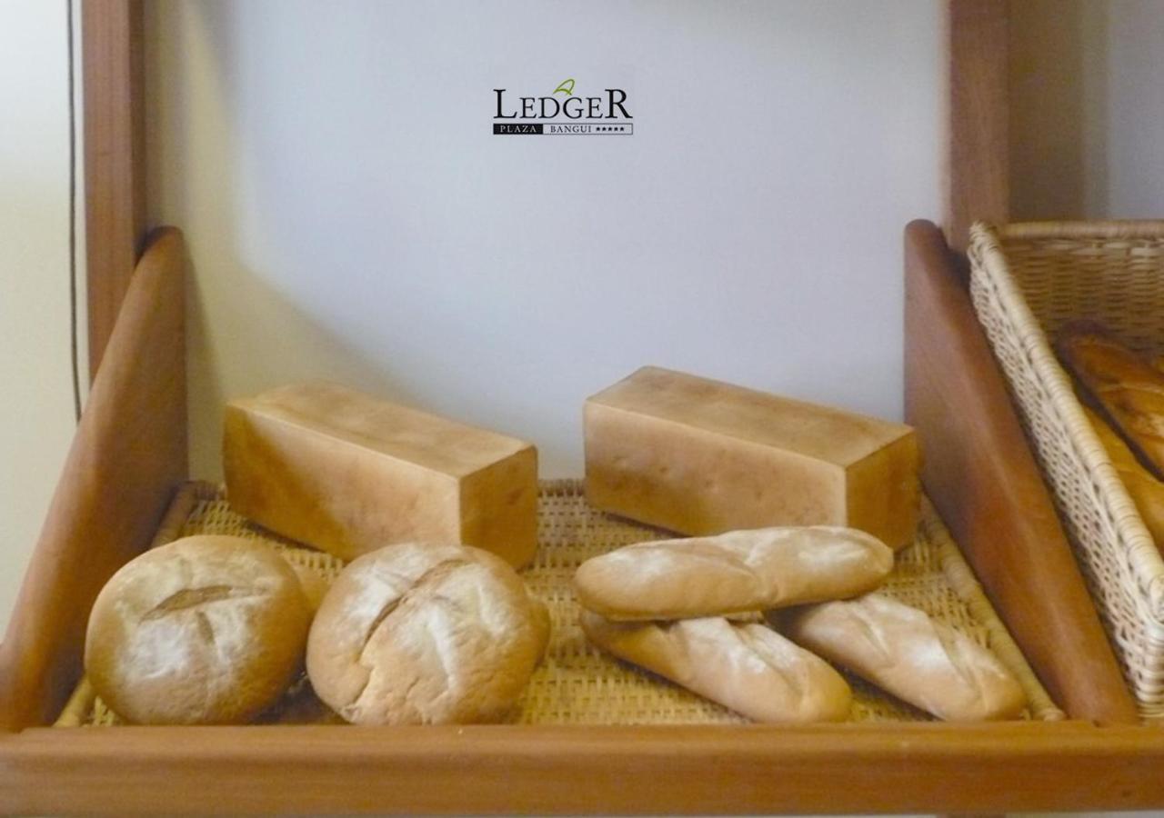 Hotel Ledger Plaza Bangui Bagian luar foto
