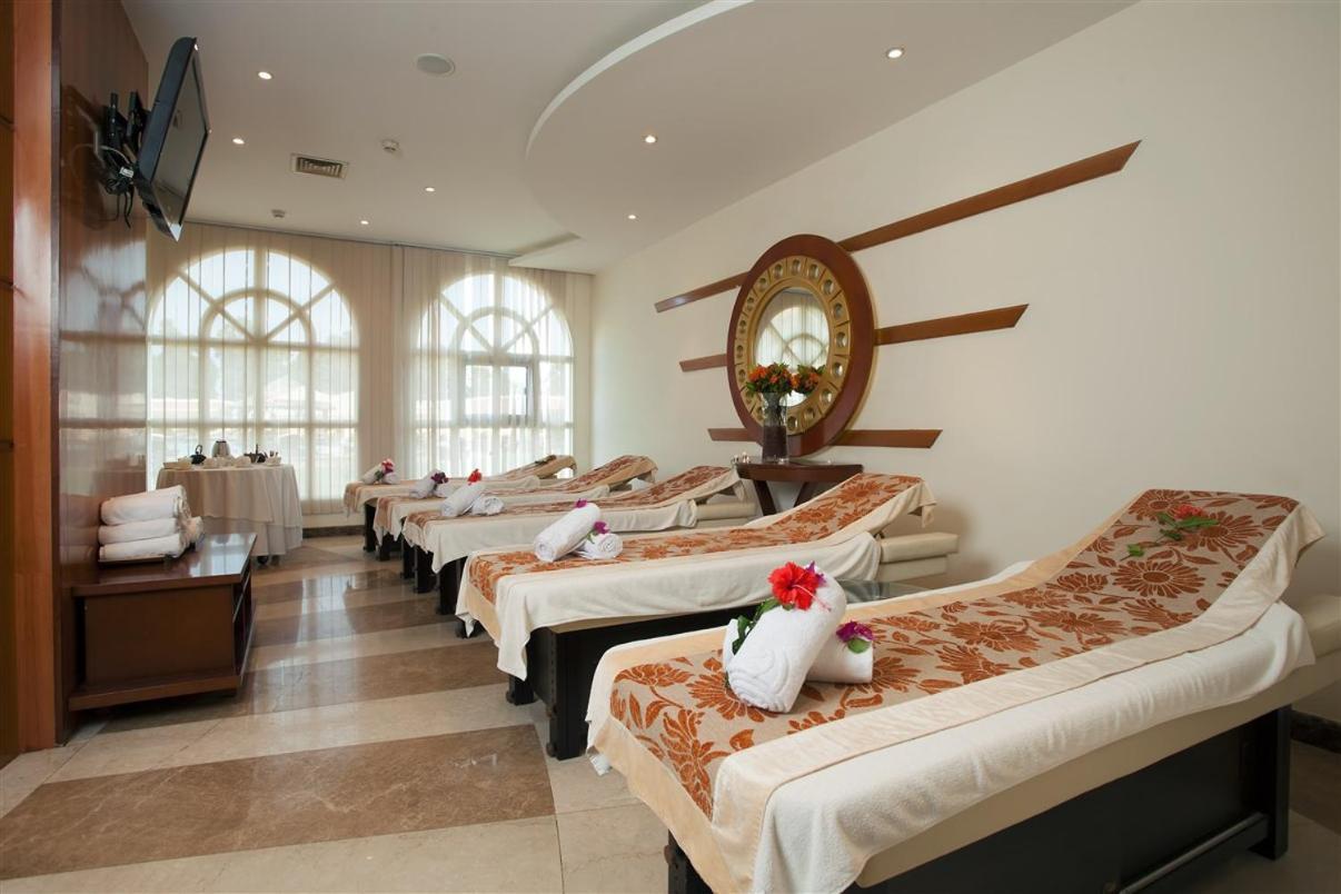 Hotel Ledger Plaza Bangui Bagian luar foto