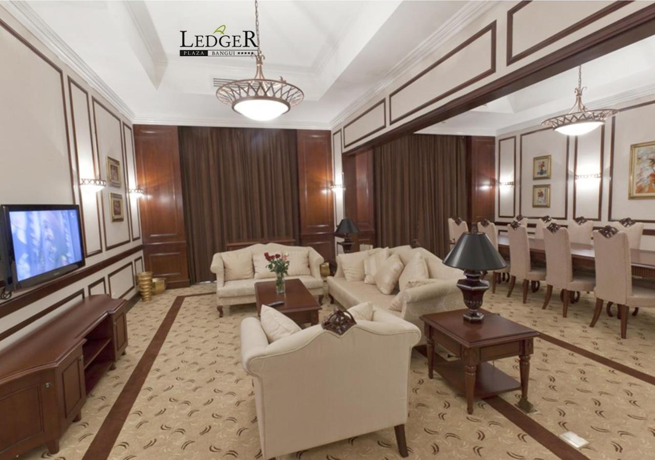 Hotel Ledger Plaza Bangui Bagian luar foto