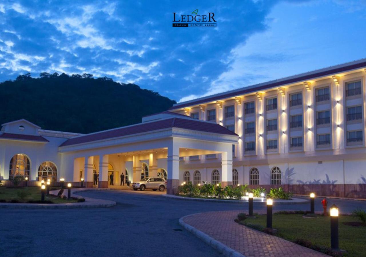 Hotel Ledger Plaza Bangui Bagian luar foto